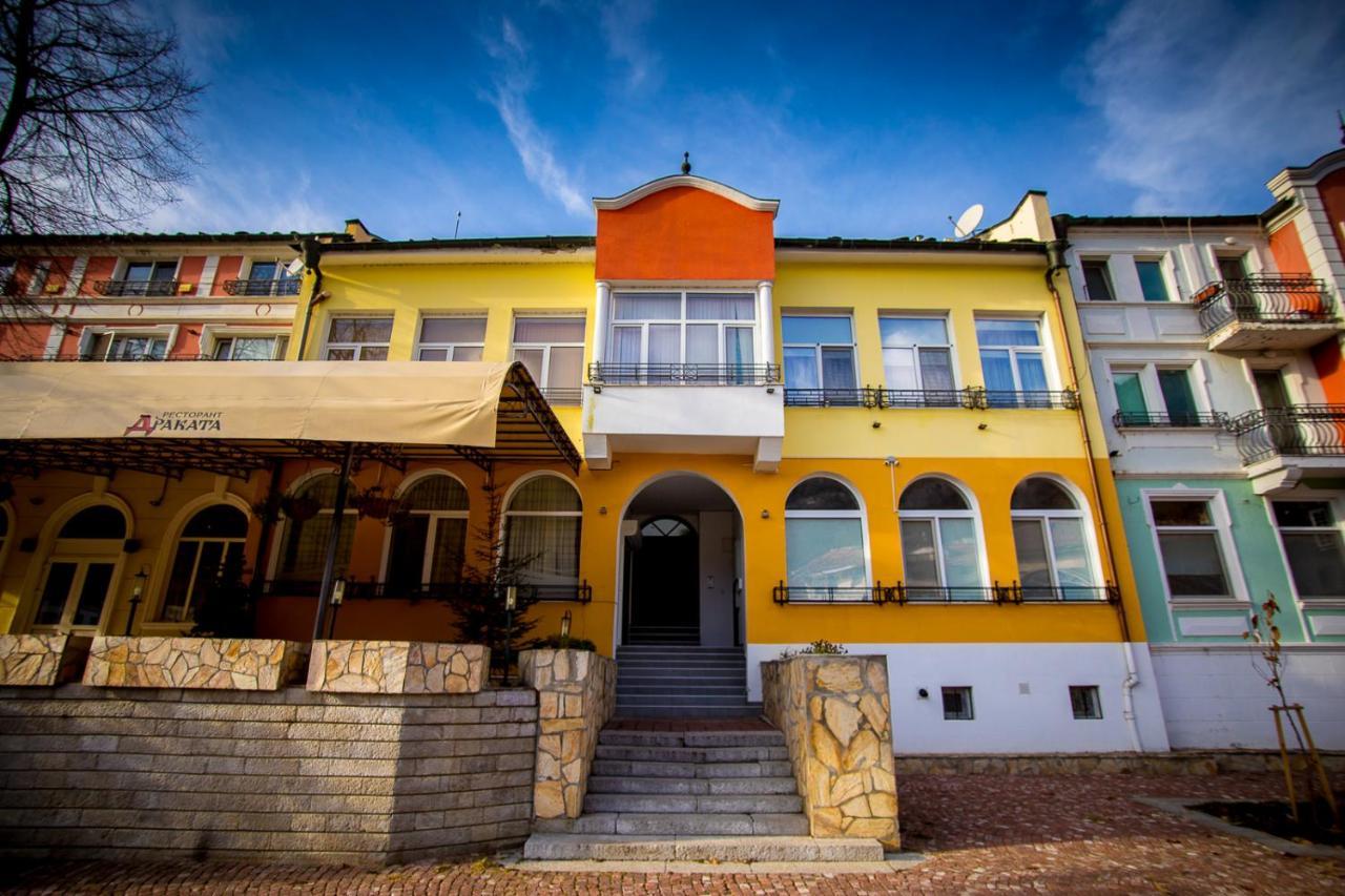 Old City Square Apartment Loveč Exteriér fotografie