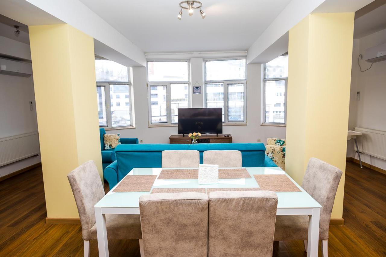 Old City Square Apartment Loveč Exteriér fotografie